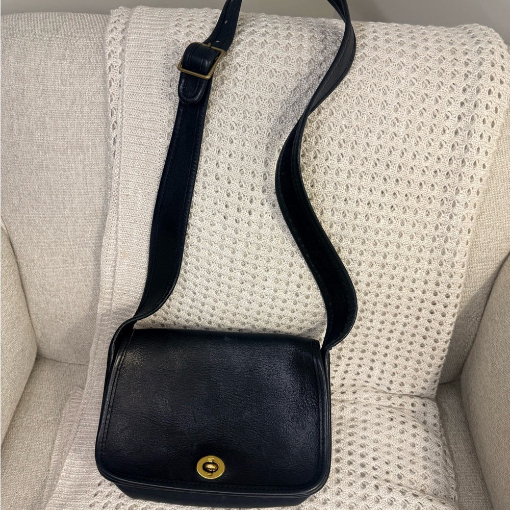 EUC Vintage Coach Purse